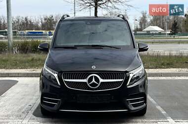 Минивэн Mercedes-Benz V-Class 2023 в 