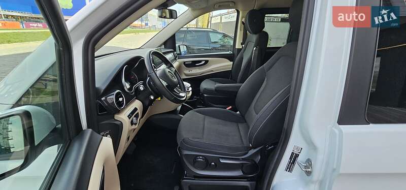 Мінівен Mercedes-Benz V-Class 2020 в Тернополі