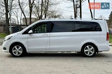Минивэн Mercedes-Benz V-Class 2016 в 