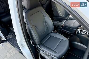 Минивэн Mercedes-Benz V-Class 2016 в 