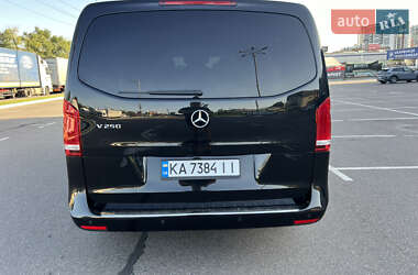 Минивэн Mercedes-Benz V-Class 2015 в 