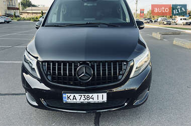 Минивэн Mercedes-Benz V-Class 2015 в 