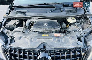 Минивэн Mercedes-Benz V-Class 2015 в 