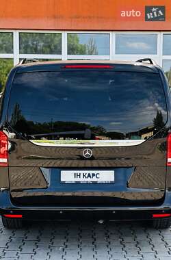 Минивэн Mercedes-Benz V-Class 2017 в 
