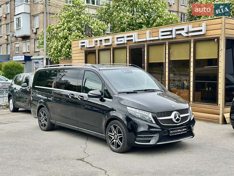 Мінівен Mercedes-Benz V-Class 2023 в 