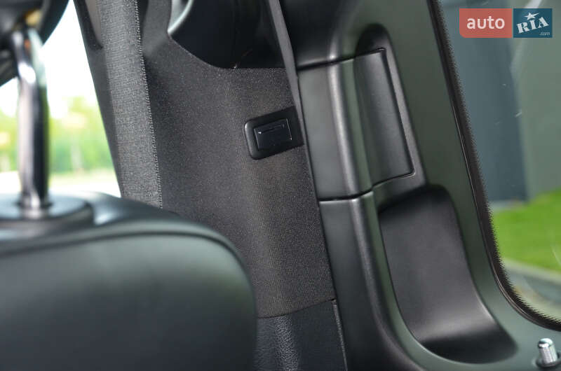 Мінівен Mercedes-Benz V-Class 2015 в Луцьку