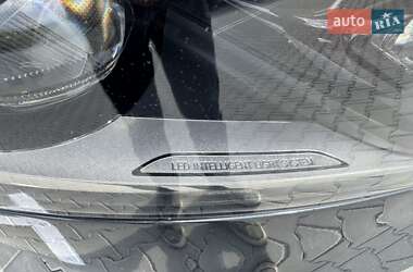Мінівен Mercedes-Benz V-Class 2015 в 