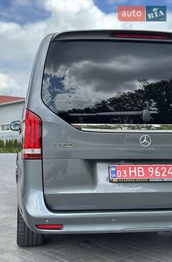 Минивэн Mercedes-Benz V-Class 2023 в 