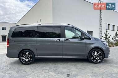 Минивэн Mercedes-Benz V-Class 2023 в 