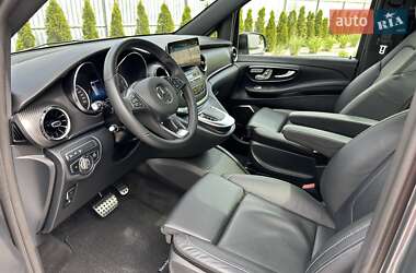 Минивэн Mercedes-Benz V-Class 2023 в 