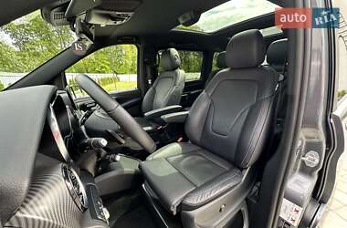 Минивэн Mercedes-Benz V-Class 2023 в 