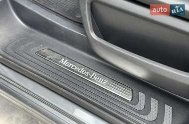 Минивэн Mercedes-Benz V-Class 2023 в 