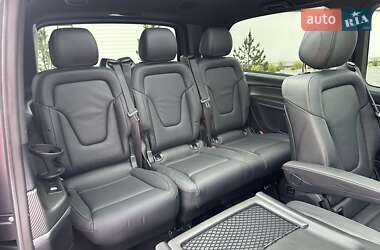 Минивэн Mercedes-Benz V-Class 2023 в 