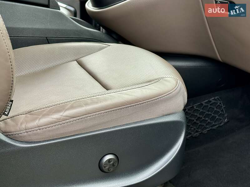 Мінівен Mercedes-Benz V-Class 2021 в Рівному