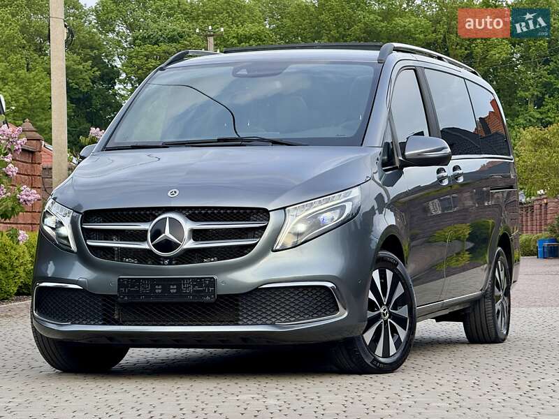 Мінівен Mercedes-Benz V-Class 2021 в Рівному