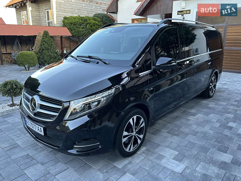 Минивэн Mercedes-Benz V-Class 2016 в Виноградове