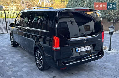 Мінівен Mercedes-Benz V-Class 2016 в 