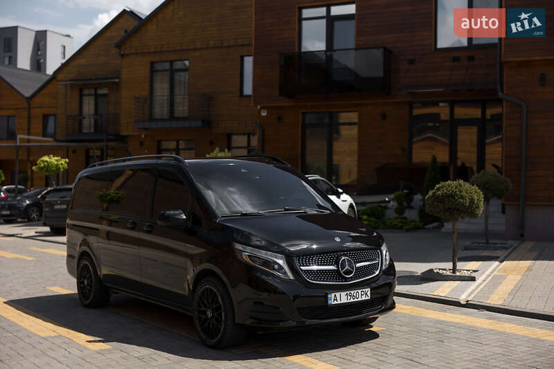 Mercedes-Benz V-Class 2017