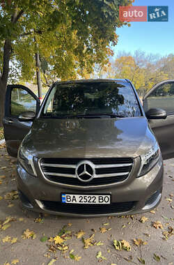 Мінівен Mercedes-Benz V-Class 2015 в 