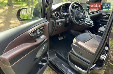 Минивэн Mercedes-Benz V-Class 2017 в 
