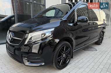 Минивэн Mercedes-Benz V-Class 2022 в Киеве