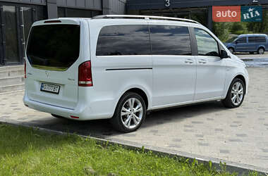Минивэн Mercedes-Benz V-Class 2015 в 