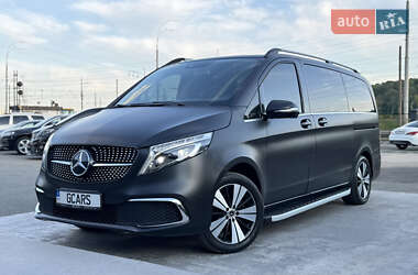Мінівен Mercedes-Benz V-Class 2015 в 
