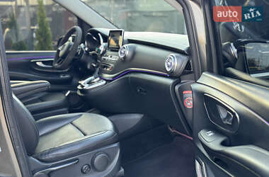 Мінівен Mercedes-Benz V-Class 2015 в 