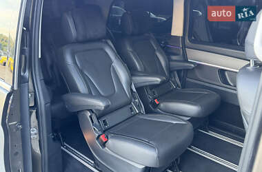Мінівен Mercedes-Benz V-Class 2015 в 