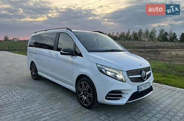 Минивэн Mercedes-Benz V-Class 2015 в 