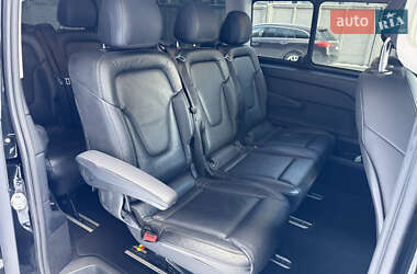 Минивэн Mercedes-Benz V-Class 2018 в 