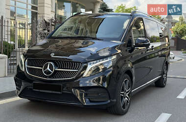 Минивэн Mercedes-Benz V-Class 2023 в 