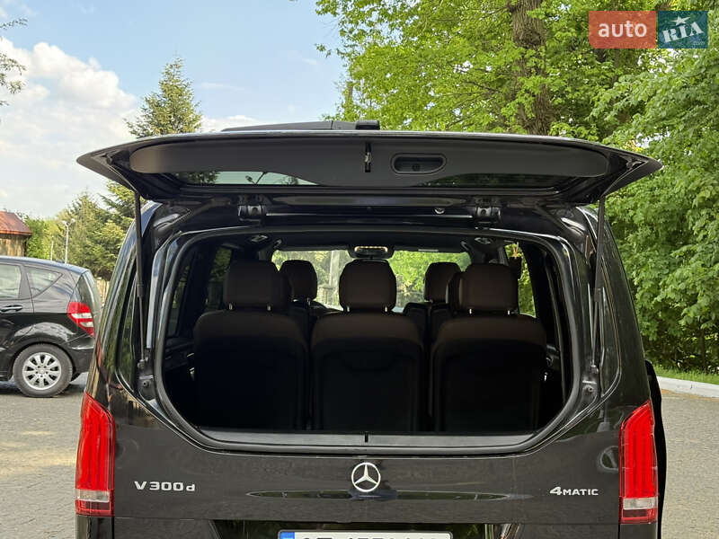 Минивэн Mercedes-Benz V-Class 2022 в Черновцах
