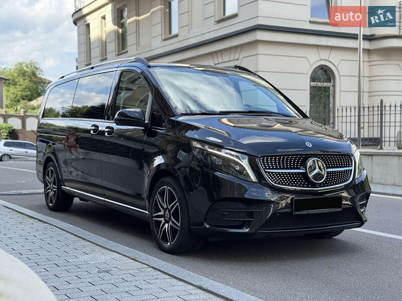 Минивэн Mercedes-Benz V-Class 2023 в 