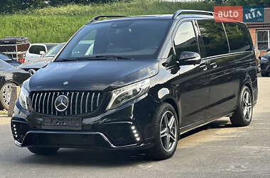 Минивэн Mercedes-Benz V-Class 2015 в Киеве