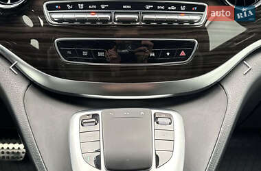 Мінівен Mercedes-Benz V-Class 2020 в 