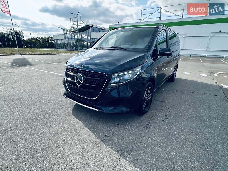 Минивэн Mercedes-Benz V-Class 2017 в Одессе