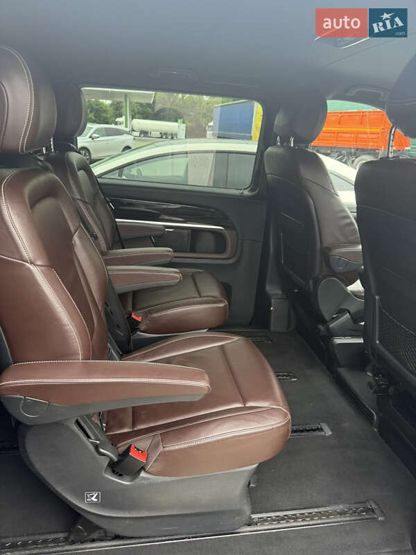 Минивэн Mercedes-Benz V-Class 2014 в Ровно фото 58 Минивэн Mercedes-Benz V-Class 2014 в Ровно