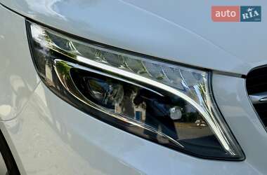 Минивэн Mercedes-Benz V-Class 2016 в 