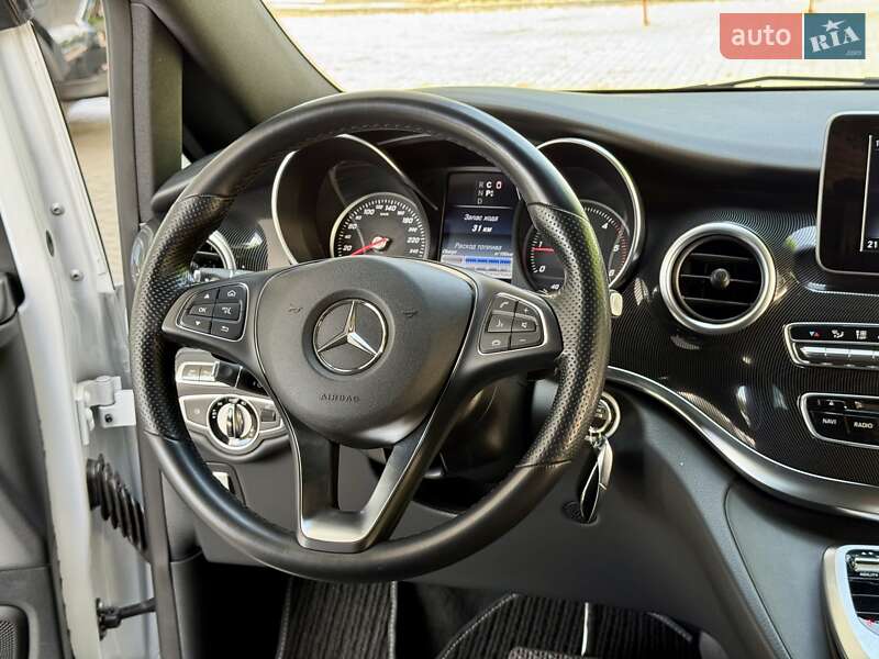 Минивэн Mercedes-Benz V-Class 2016 в Днепре