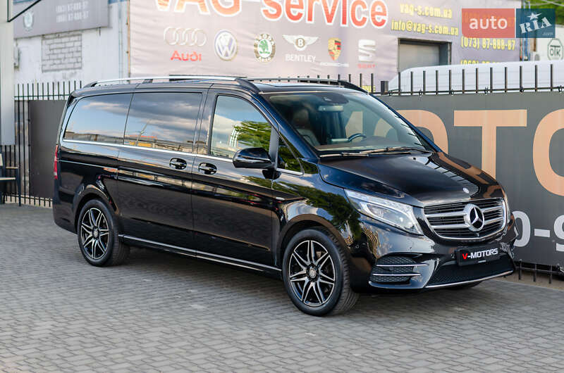 Минивэн Mercedes-Benz V-Class 2017 в Киеве