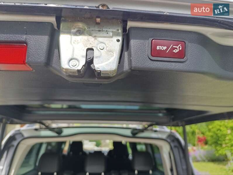 Минивэн Mercedes-Benz V-Class 2016 в Черновцах фото 34 Минивэн Mercedes-Benz V-Class 2016 в Черновцах