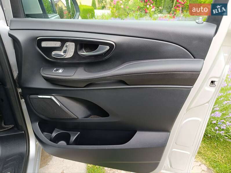 Минивэн Mercedes-Benz V-Class 2016 в Черновцах фото 46 Минивэн Mercedes-Benz V-Class 2016 в Черновцах