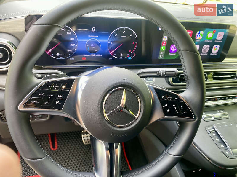 Минивэн Mercedes-Benz V-Class 2024 в Киеве фото 13 Минивэн Mercedes-Benz V-Class 2024 в Киеве