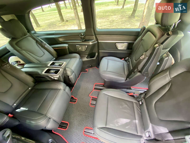 Минивэн Mercedes-Benz V-Class 2024 в Киеве фото 27 Минивэн Mercedes-Benz V-Class 2024 в Киеве