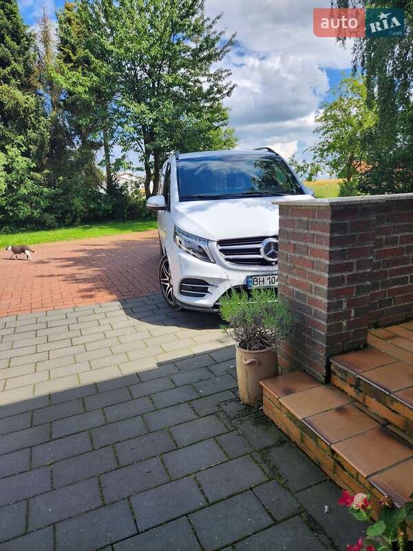 Минивэн Mercedes-Benz V-Class 2016 в Одессе фото 9 Минивэн Mercedes-Benz V-Class 2016 в Одессе