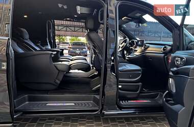 Минивэн Mercedes-Benz V-Class 2020 в 