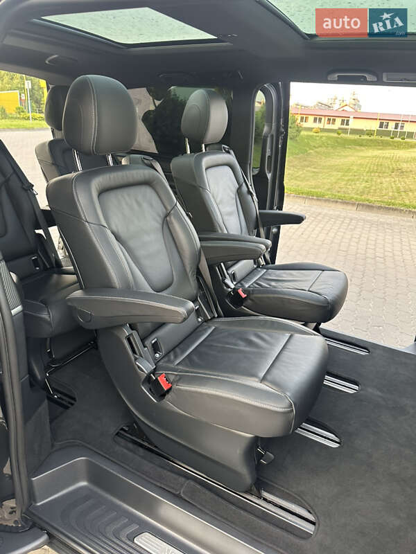 Мінівен Mercedes-Benz V-Class 2021 в Бродах