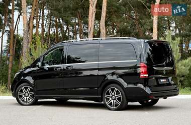 Мінівен Mercedes-Benz V-Class 2022 в 