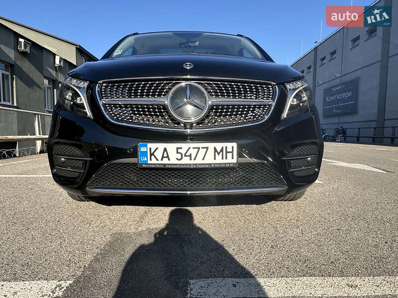 Мінівен Mercedes-Benz V-Class 2023 в Києві
